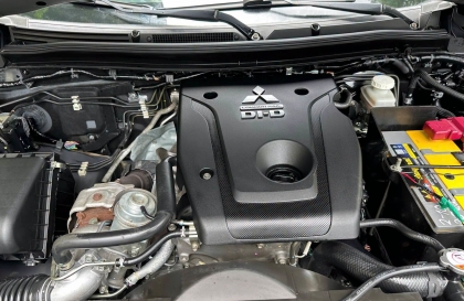 Nổ máy xe Triton có tiếng cạch cạch là bị sao thế anh em?